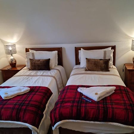 Lochview Guest House Ullapool Extérieur photo