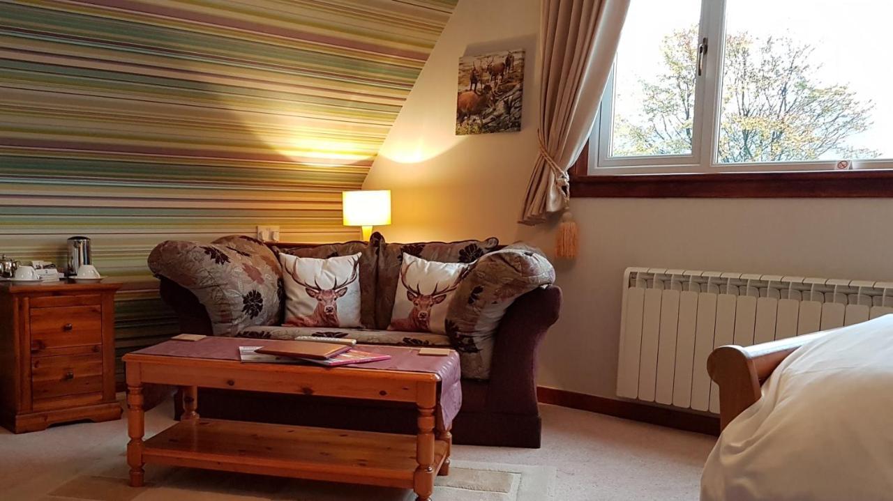 Lochview Guest House Ullapool Extérieur photo